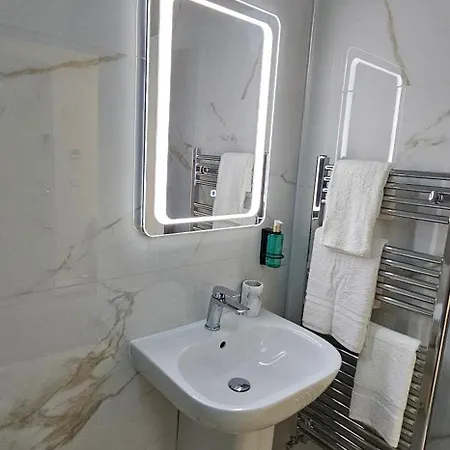 53 Luxury Hotel