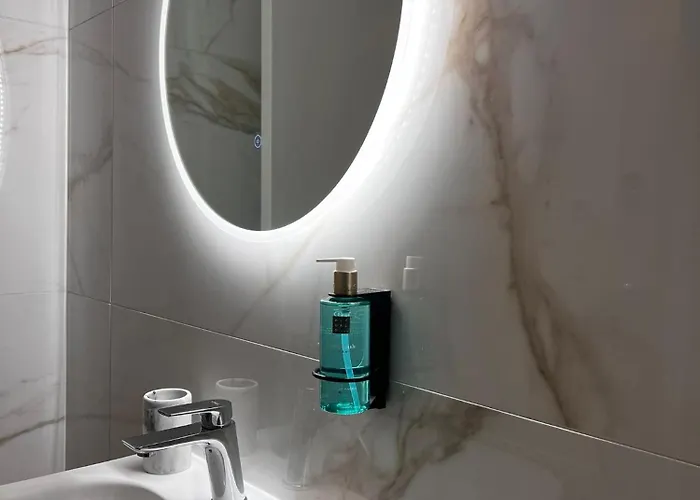 فندق 53 Luxury ماينوث