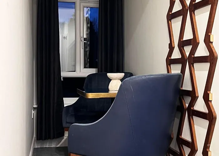 فندق 53 Luxury ماينوث